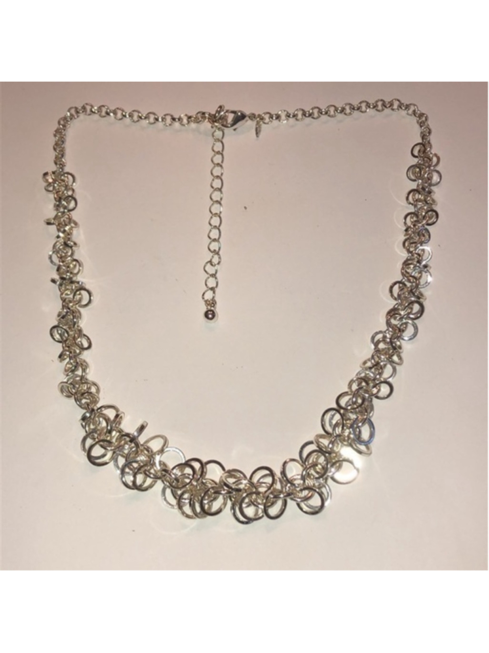 2006 Avon Multi Circle Frontal Silver Tone Necklace